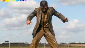 chris-muddy-in-two-suits_2.jpg
